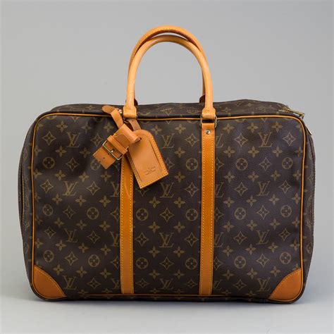 Louis Vuitton Sirius 